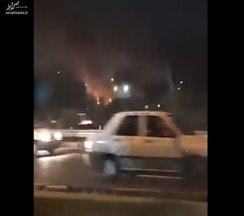 آتش سوزی وحشتناک پمپ بنزین در منطقه پیروزی + فیلم
