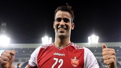 عیسی آل کثیر در پرسپولیس ماندنی شد