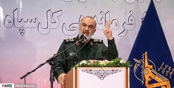 سرلشکر سلامی: مجاهدت‌های سردار «استوار» راهنمای پاسداران انقلاب است