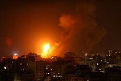 حمله هوایی بالگرد‌های رژیم صهیونیستی به نوار غزه