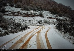 بارش برف و باران در جاده های ۲۳ استان