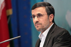 احمدی‌نژاد: از هیچ کسی نمی‌ترسم /وقت انتخابات مطالبی دارم که می‌گویم