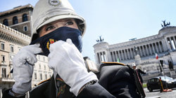 این پلیس زن در پایتخت ایتالیا تاریخ‌ساز شد+ عکس