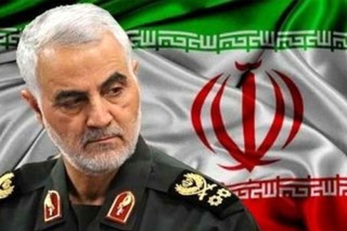 عکس/ شهید حاج قاسم در وصیت نامهاش از چه کسانی نام برد؟