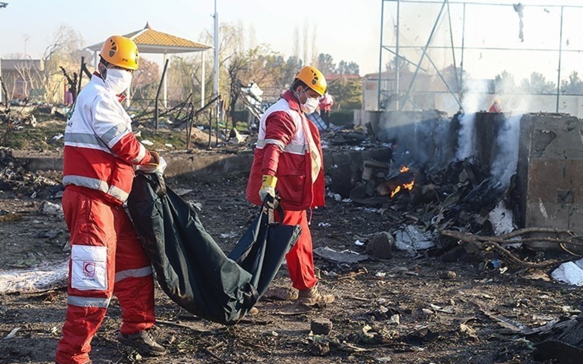 مسئولی که برادرزاده خود را در حادثه هواپیمای اوکراین از دست داد + عکس
