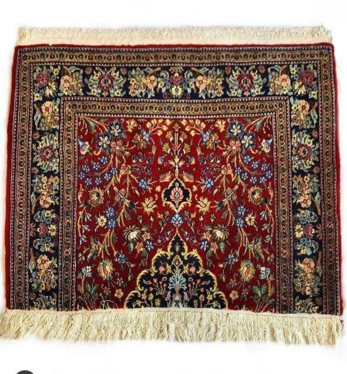 تا به حال فرش قهری دیدهاید!