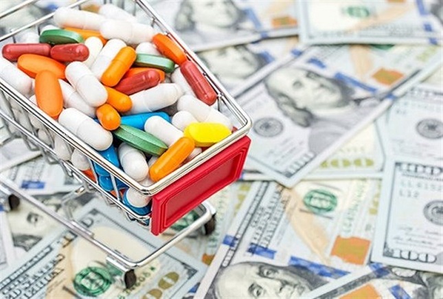 «ارز ۴۲۰۰ تومانی دارو در بودجه ۱۴۰۱ حذف می‌شود»