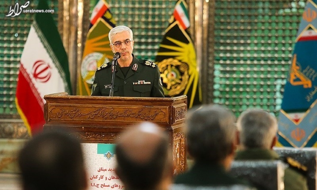 سرلشکر باقری: تحریمها برداشته شود یکی از بزرگترین صادرکنندگان سلاح خواهیم بود/ تهدید از کشور دور شده است
