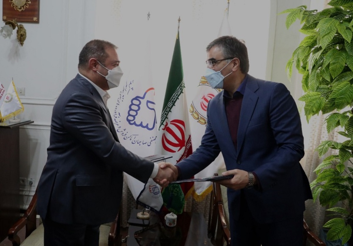 امضای تفاهم نامه همکاری میان بانک ملی ایران و صنف جایگاه‌های سوخت کشور