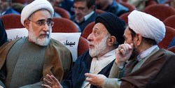 هادی خامنه‌ای: شعار «نه غزه، نه لبنان» نسبتی با آرمان‌های اصلاح‌طلبانه ندارد!