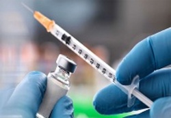 آغاز ثبت نام واکسیناسیون افراد بالای ٧٠ سال از شنبه