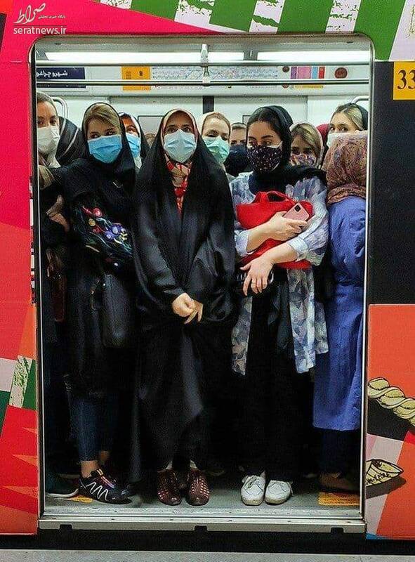 عکس/ وضعیت متروی تهران در اوج بحران کرونا