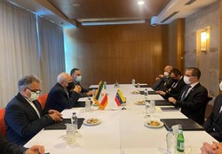 ظریف با جوزف بورل و وزیر خارجه ونزوئلا دیدار کرد