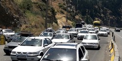 ترافیک سنگین در محور‌های هراز و کندوان/ باران در جاده‌های ۱۱ استان