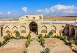 ماجرای کاروانسرای دودهک دلیجان چه بود؟/ آب‌بازی که آبروی گردشگری را برد