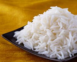 قیمت اقلام اساسی در ۱۷ تیر/ نرخ هر کیلو برنج هاشمی چند؟