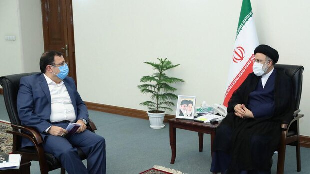 دیدار فیروزآبادی و رستمی با رئیس‌جمهور منتخب