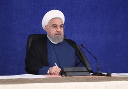 روحانی: سریعا علل واژگونی اتوبوس خبرنگاران بررسی شود