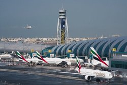 جزییات برخورد ۲ هواپیما در فرودگاه دبی