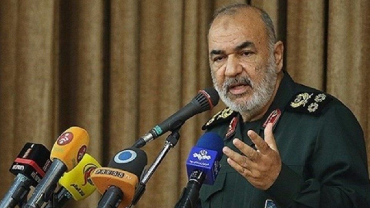 فرمانده کل سپاه: پاسخ ایران به تهدیدات دشمنان ویرانگر و پشیمان‌کننده است