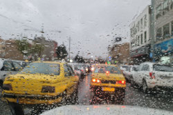 بارش باران در محور چالوس و آزادراه تهران - شمال