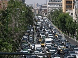 ترافیک سنگین در معابر پایتخت در اولین روز تعطیلات