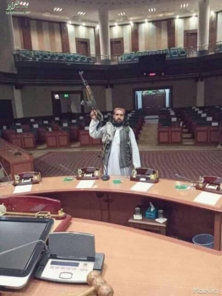 طالبان در صحن پارلمان افغانستان 