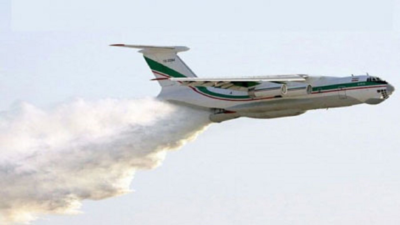 اعزام هواپیمای آتش‌نشان وزارت دفاع به تالاب انزلی
