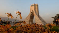 هوای تهران در وضعیت قابل قبول در ١٨ شهریور ماه