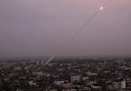 جنبش حماس موشک جدیدش را آزمایش کرد