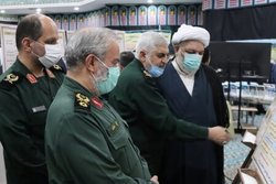 افتتاح نمایشگاه