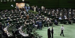 تصمیمگیری در مورد فیلترینگ از طرح صیانت خارج میشود