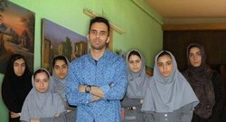 افتتاح مدرسه مخفی آنلاین برای دختران در افغانستان