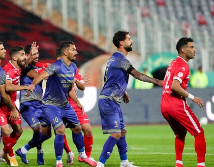 فرصتسوزی پرسپولیس و گل گهر به نفع صدرنشینها فرصتسوزی پرسپولیس و گل گهر به نفع صدرنشینها