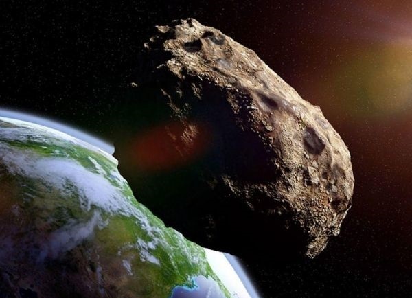جزئیاتی از حرکت سیارکی بزرگ به سوی زمین + عکس