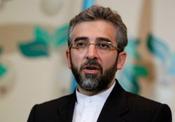 گفت‌وگوی تلفنی وزرای امور خارجه جمهوری اسلامی ایران و انگلیس