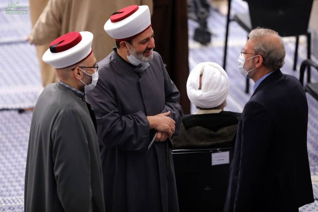 عکس / حضور حسن روحانی و علی لاریجانی در دیدار امروز مسئولان با رهبر انقلاب