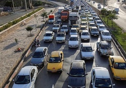 انسداد آزادراه تهران-شمال ادامه دارد / ترافیک سنگین