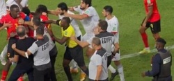 درگیری لفظی کی‌روش با بازیکن آنگولا