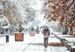 هواشناسی ایران ۲۲ آبان؛ ورود سامانه بارشی به کشور/بارش برف و باران در نیمه شمالی