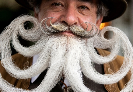 رقابت مردان بر سر ریش و سبیل های جالب! + عکس