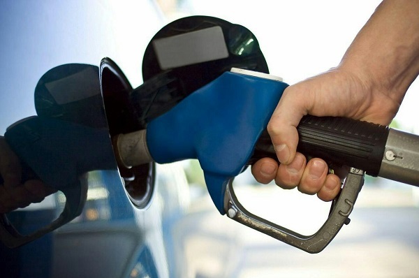 سخنگوی دولت: خبرسازی‌ها پیرامون افزایش قیمت بنزین صحت ندارد