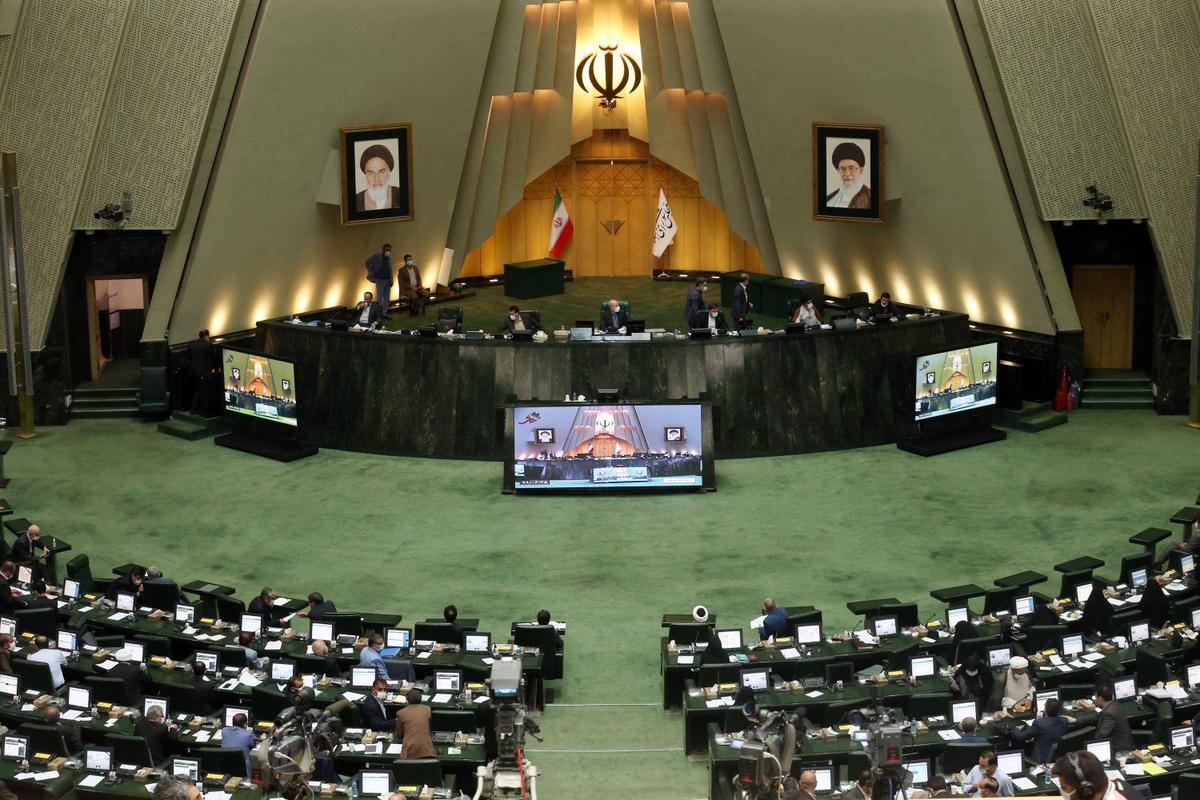 دو فوریت طرح شفافیت قوای سه گانه تصویب شد