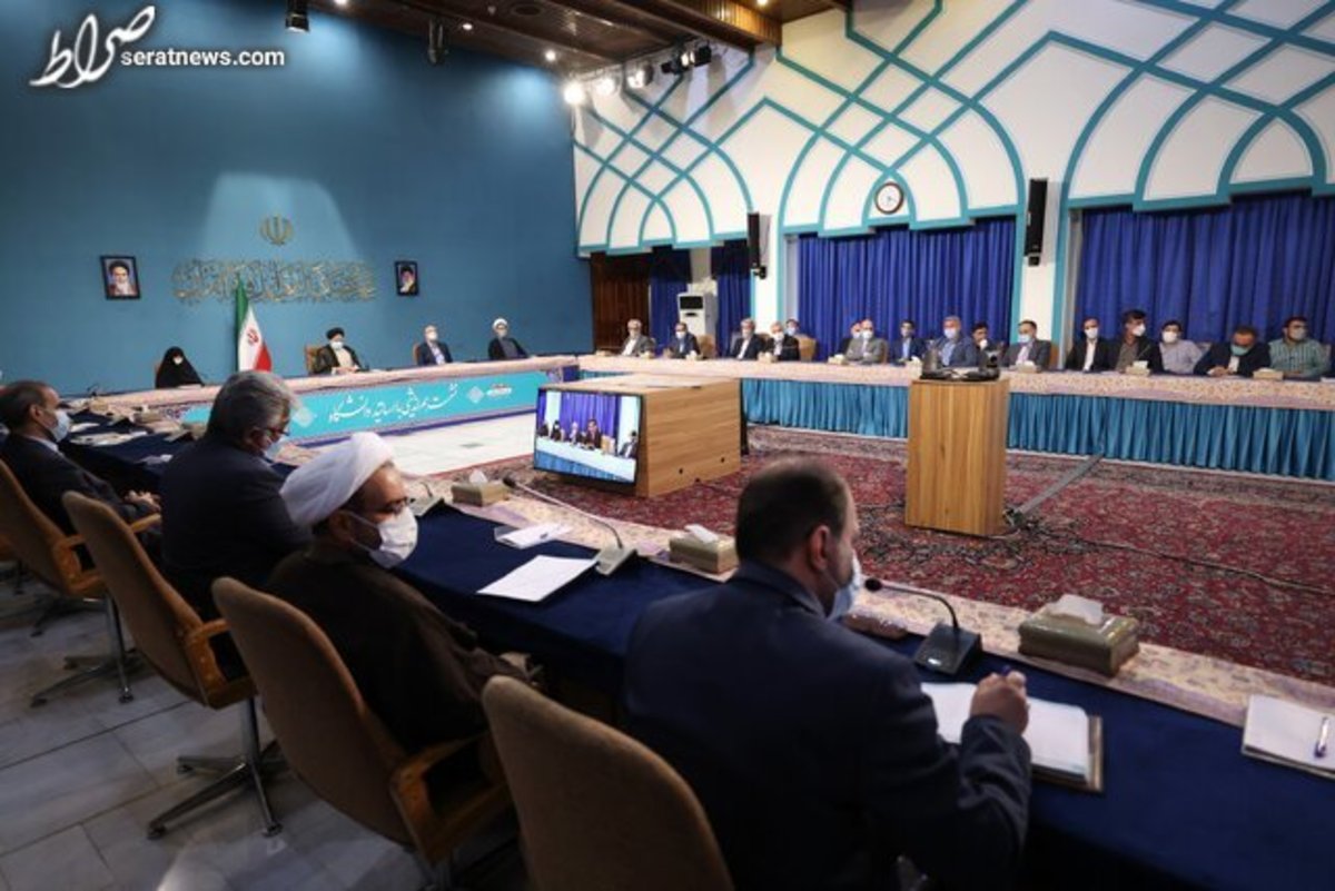 رئیسجمهور: دانشگاه تراز اسلامی اقتضائاتی دارد که همه باید به آن ملتزم باشند