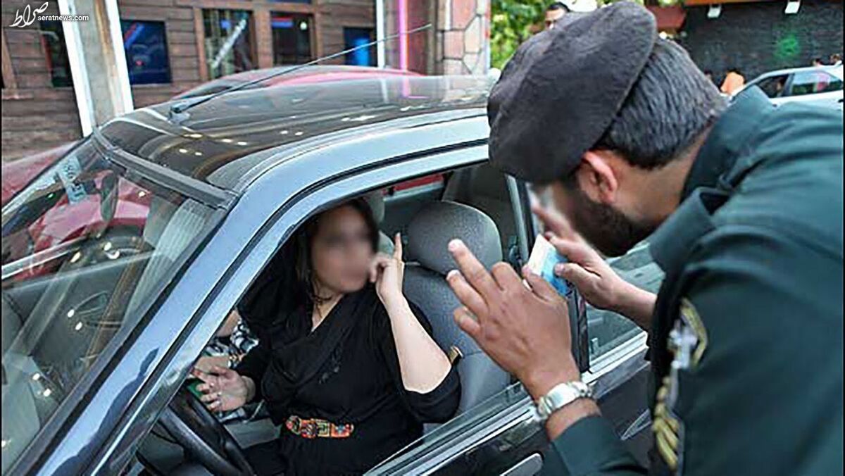 تغییر در پیامکهای کشف حجاب! / پیامکها میآیند، اما متفاوت!