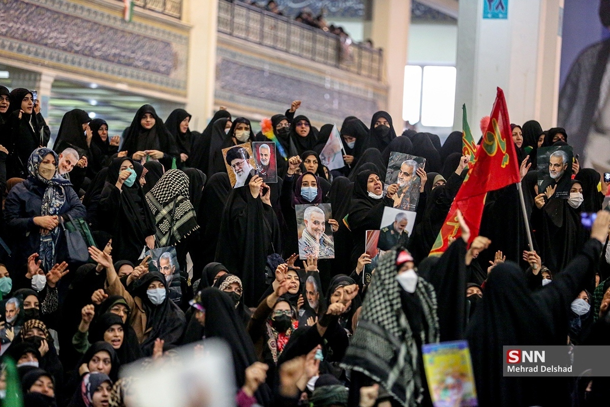 تصاویر /گلزار شهدای کرمان در روز شهادت حاج قاسم