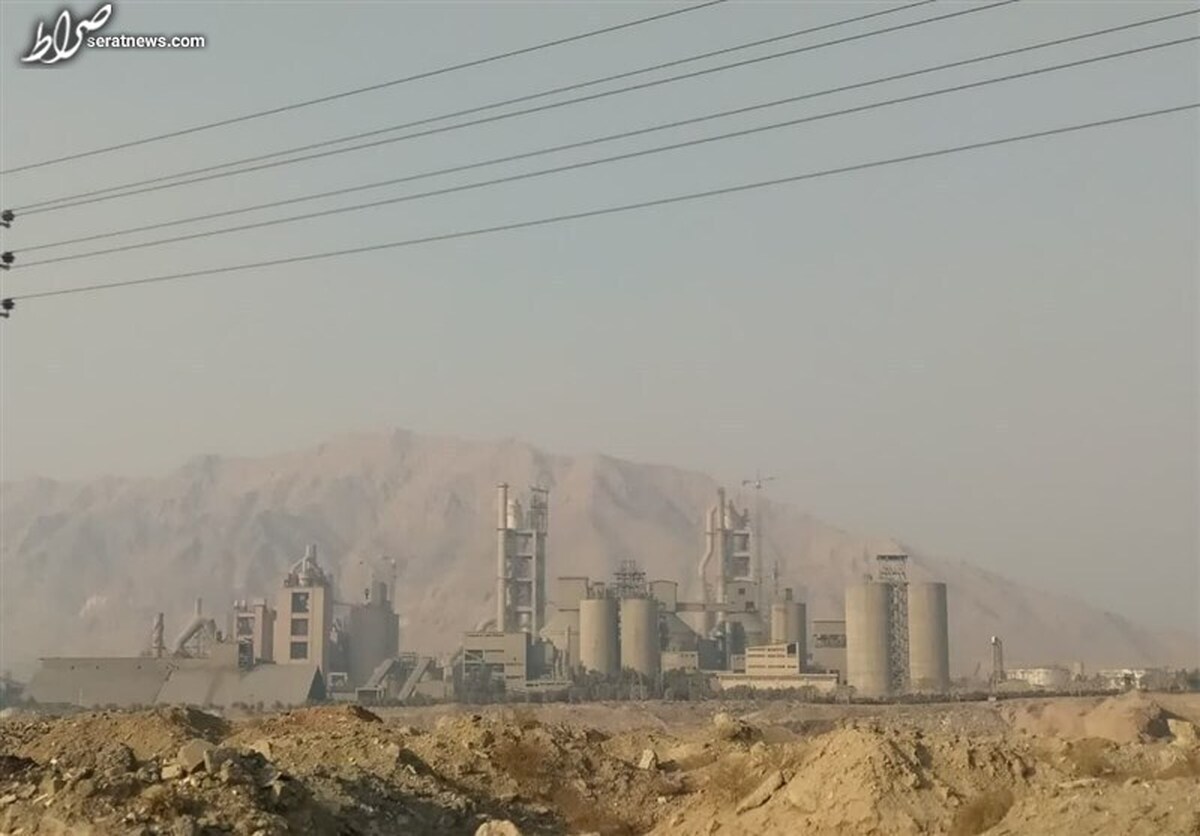 کارخانه سیمان تهران در اوج آلودگی هوا هم تعطیل نمیشود