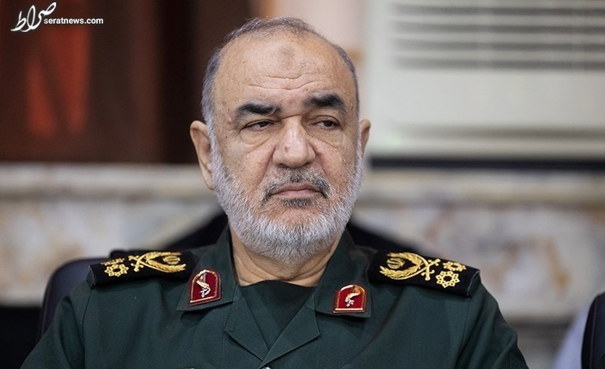 سرلشکر سلامی: با تمام وجود و ظرفیت از فراجا حمایت میکنیم