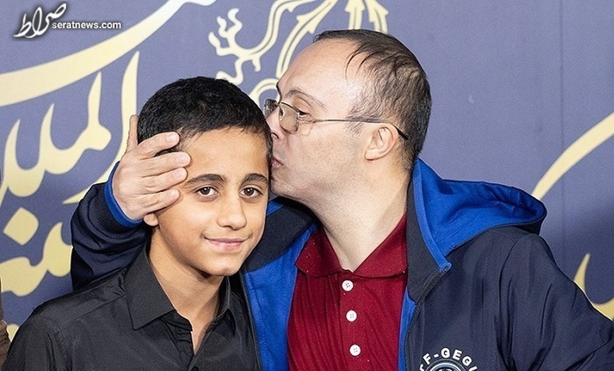 جواد عزتی با