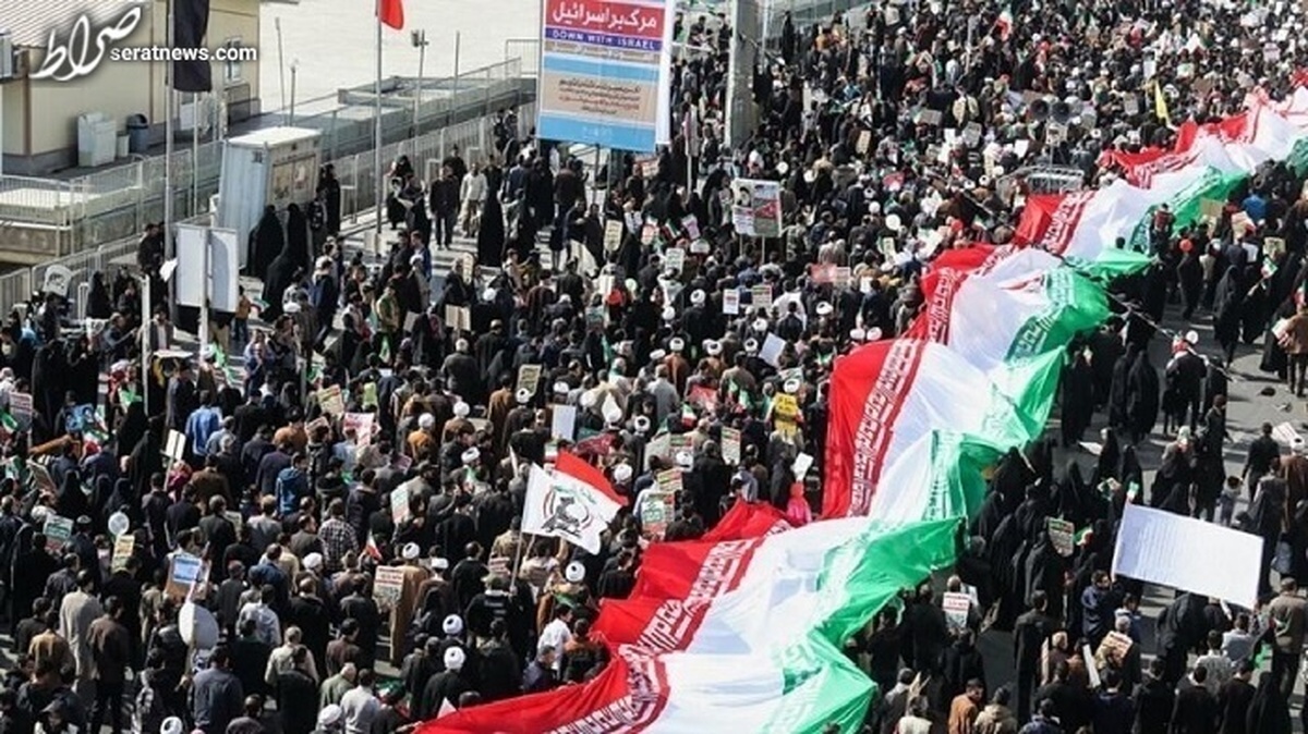 شور و شعف انقلابی در خیابان‌های پایتخت/ بهمن ماه یکی از مهم‌ترین ماه‌ها در تقویم ملی میهنی